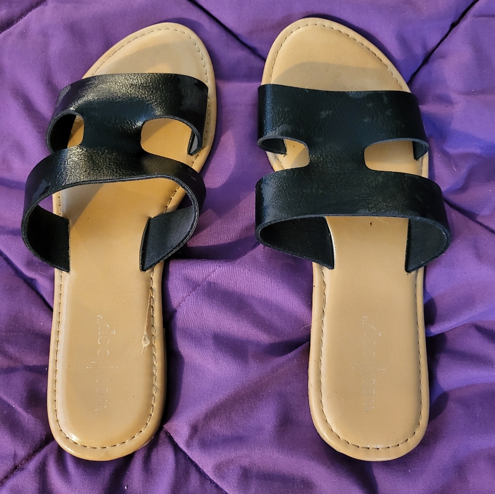 Women's Black Slide Sandals